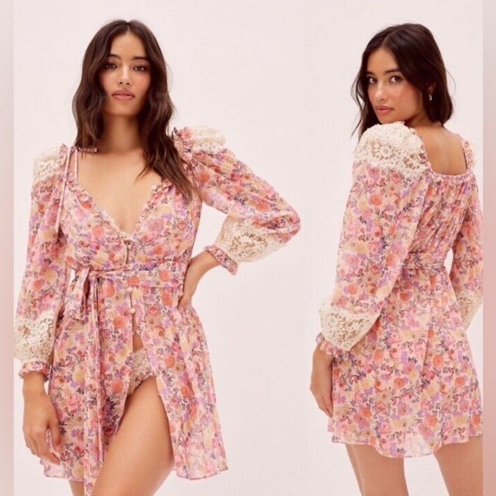 NWOT For Love & Lemons Dress Long Sleeve Floral Lace MiniDress Tie Gardenia Robe